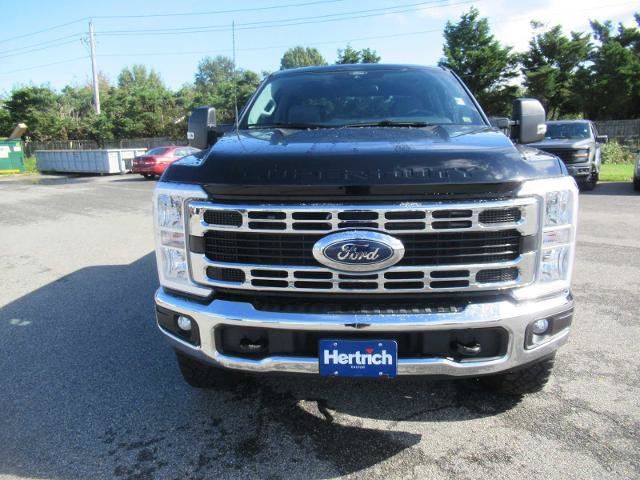 Certified 2025 Ford F350 XLT w/ Tremor Off-Road Package AWD/4WD image 2