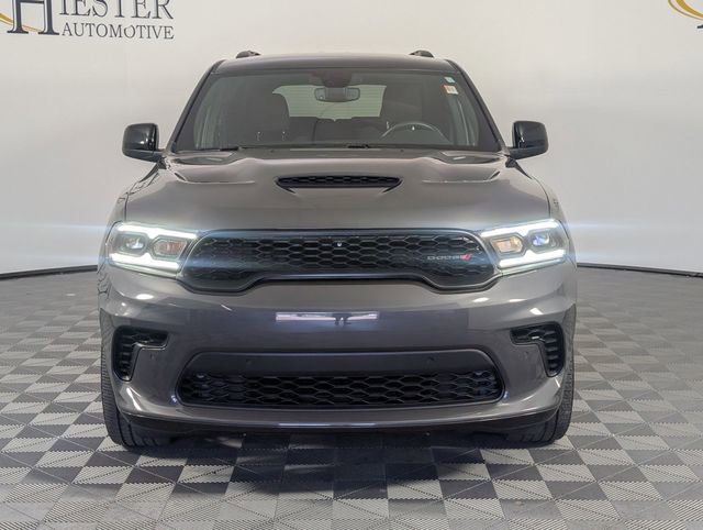 Used 2023 Dodge Durango R/T w/ Blacktop Package AWD/4WD image 3