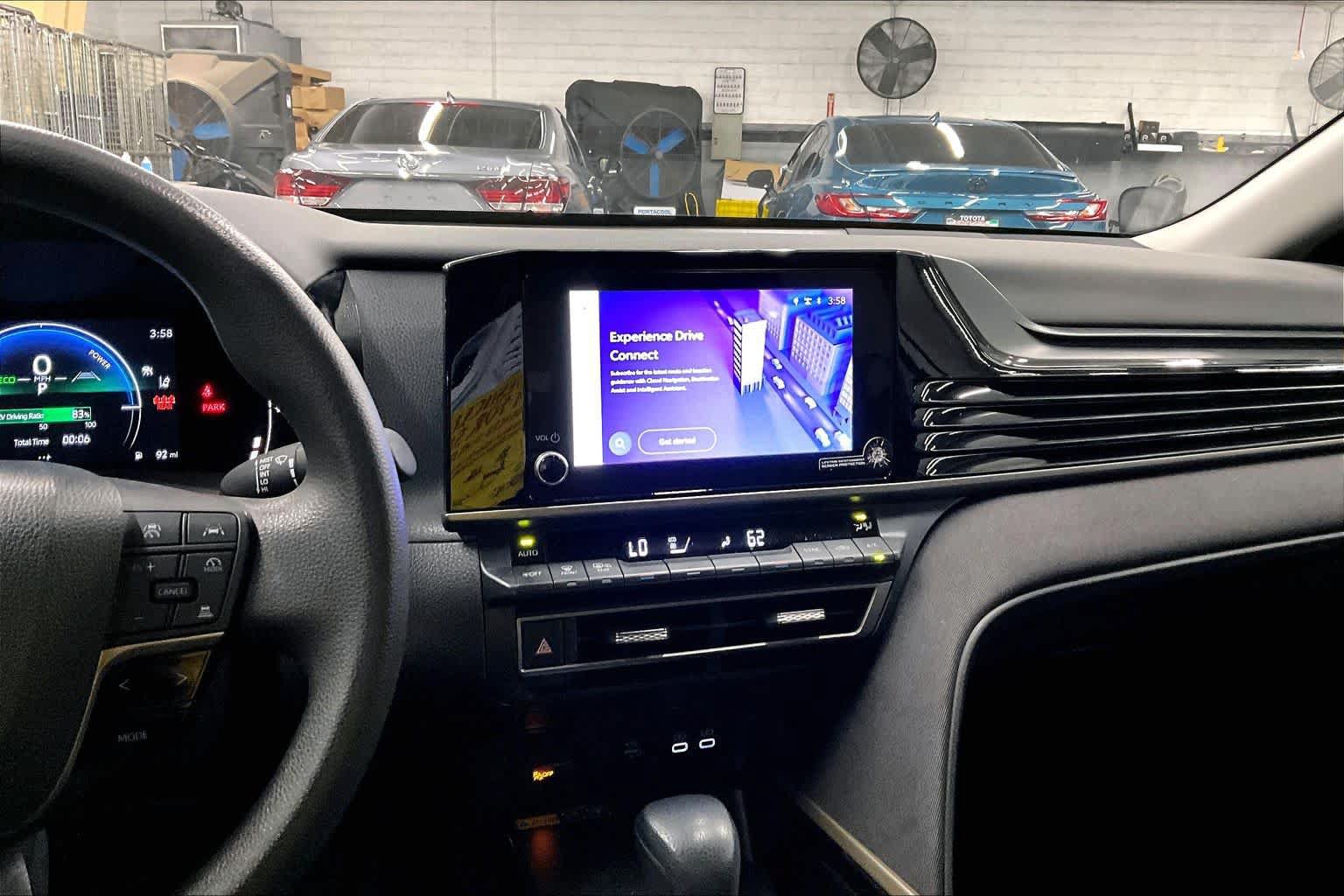 Used 2025 Toyota Camry LE FWD image 33