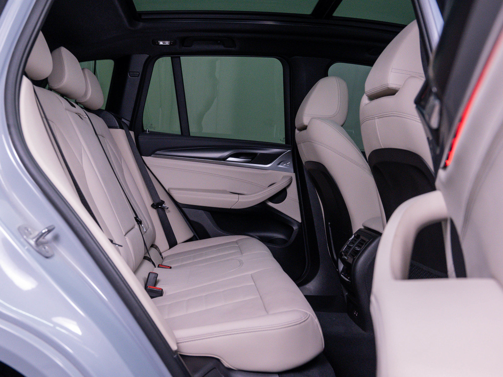 Used 2022 BMW X3 M40i AWD/4WD image 12