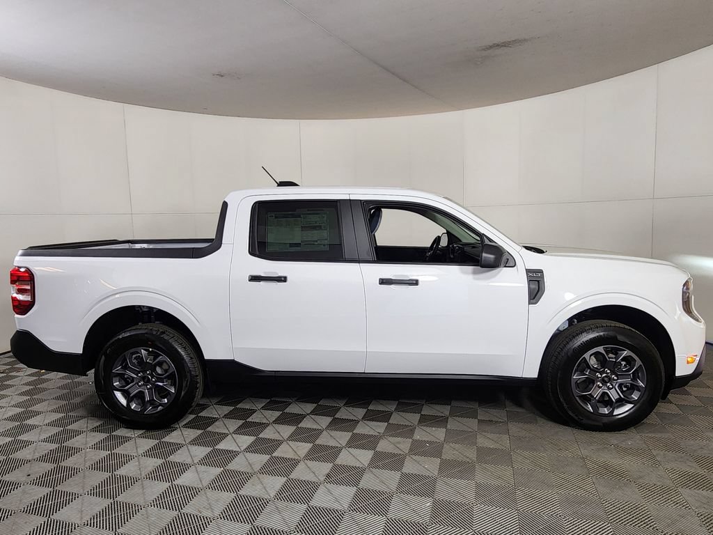 New 2026 Ford Maverick XLT w/ Equipment Group 301A AWD/4WD image 9
