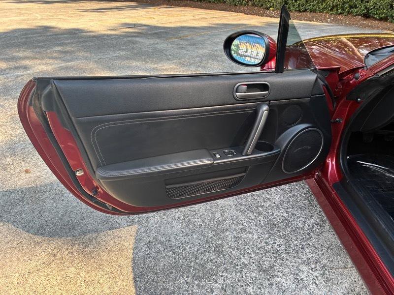 Used 2013 MAZDA MX-5 Miata Grand Touring RWD image 24