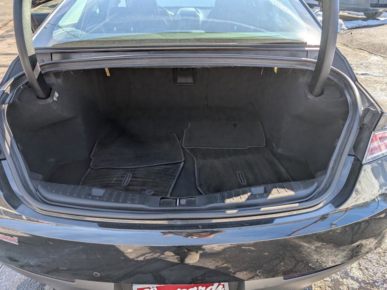 Used 2015 Lincoln MKZ AWD image 30