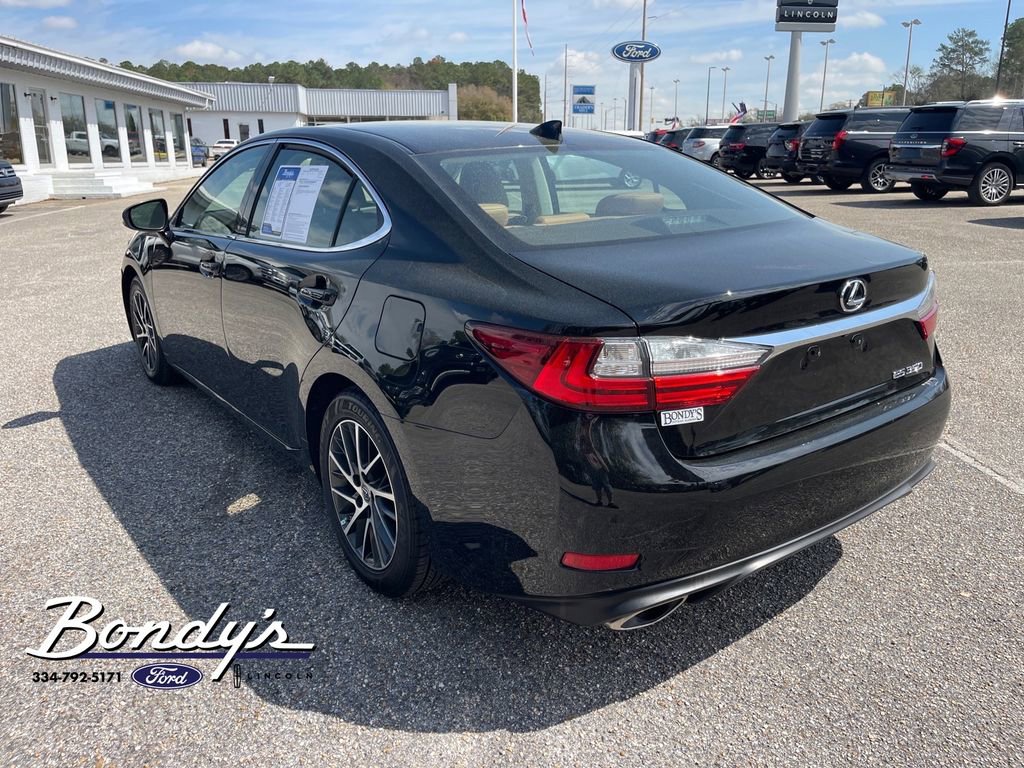 Used 2017 Lexus ES 350 w/ Luxury Package image 12