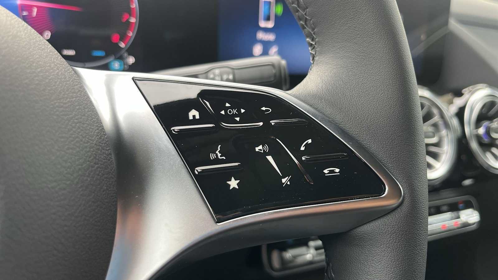 New 2026 Mercedes-Benz GLA 250 4MATIC image 39