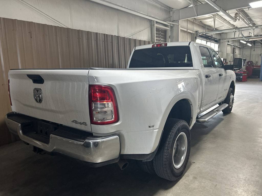 Used 2024 RAM 3500 Big Horn image 4