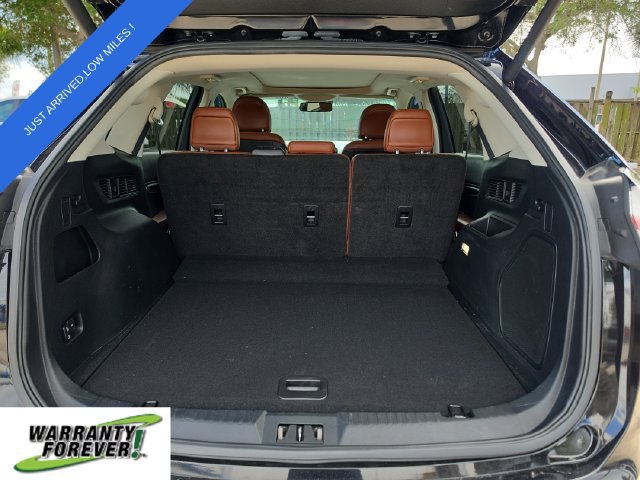 Used 2019 Ford Edge Titanium w/ Equipment Group 301A FWD image 7