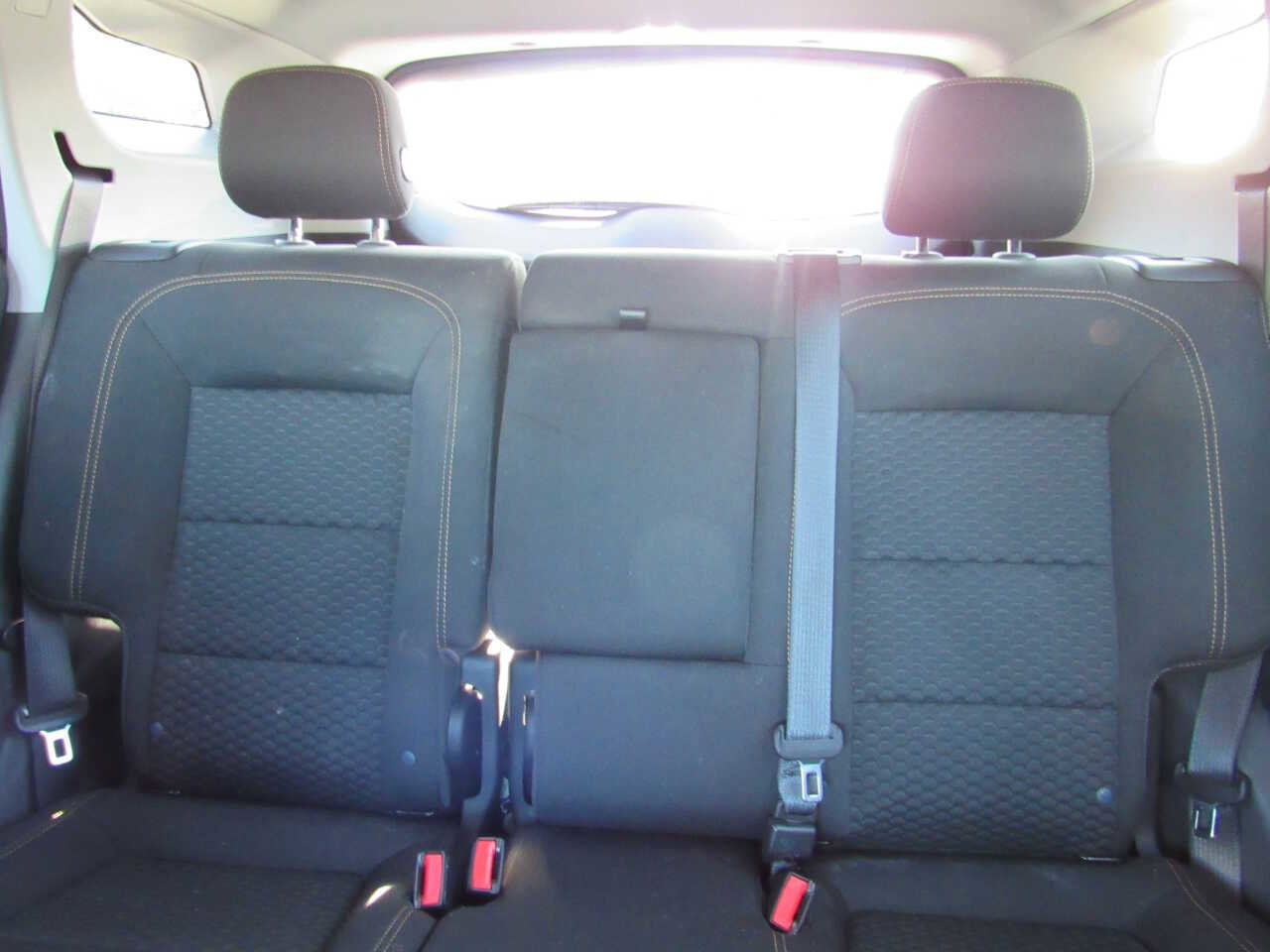 Used 2020 GMC Terrain SLE image 17