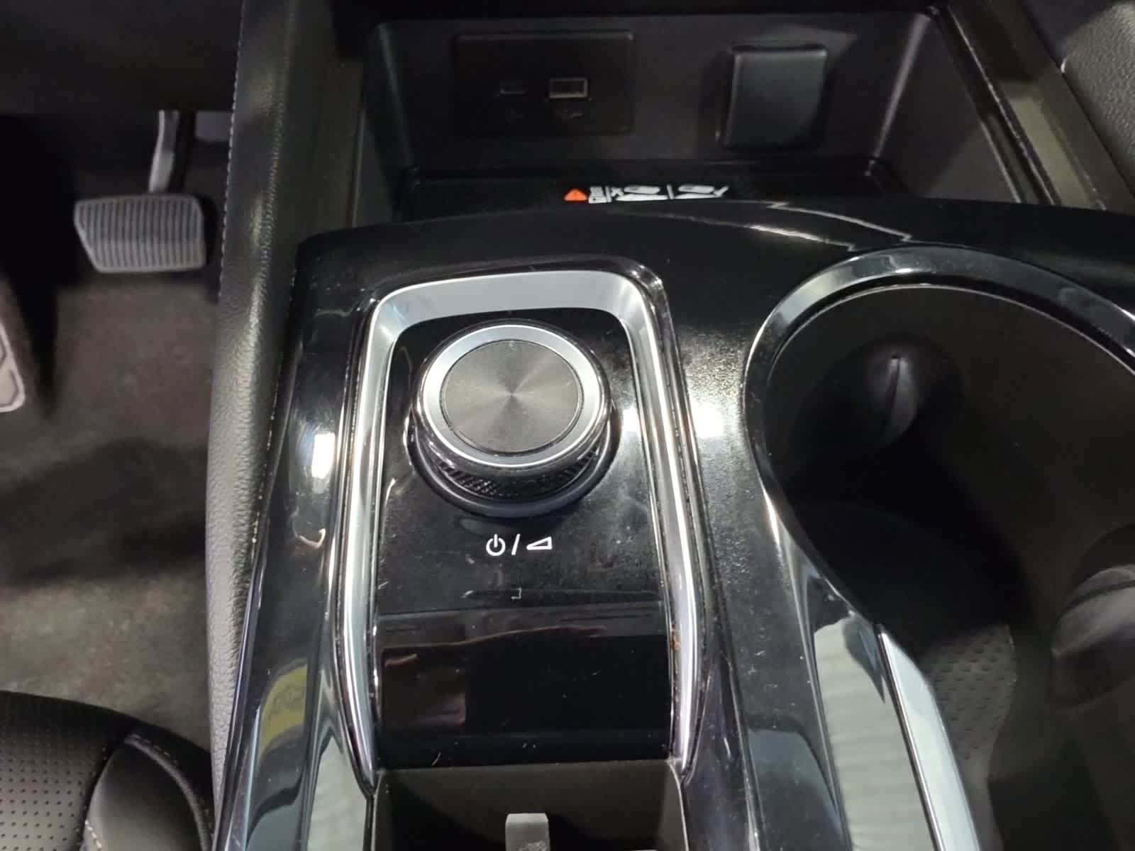 Used 2024 Buick Envision Preferred AWD/4WD image 23