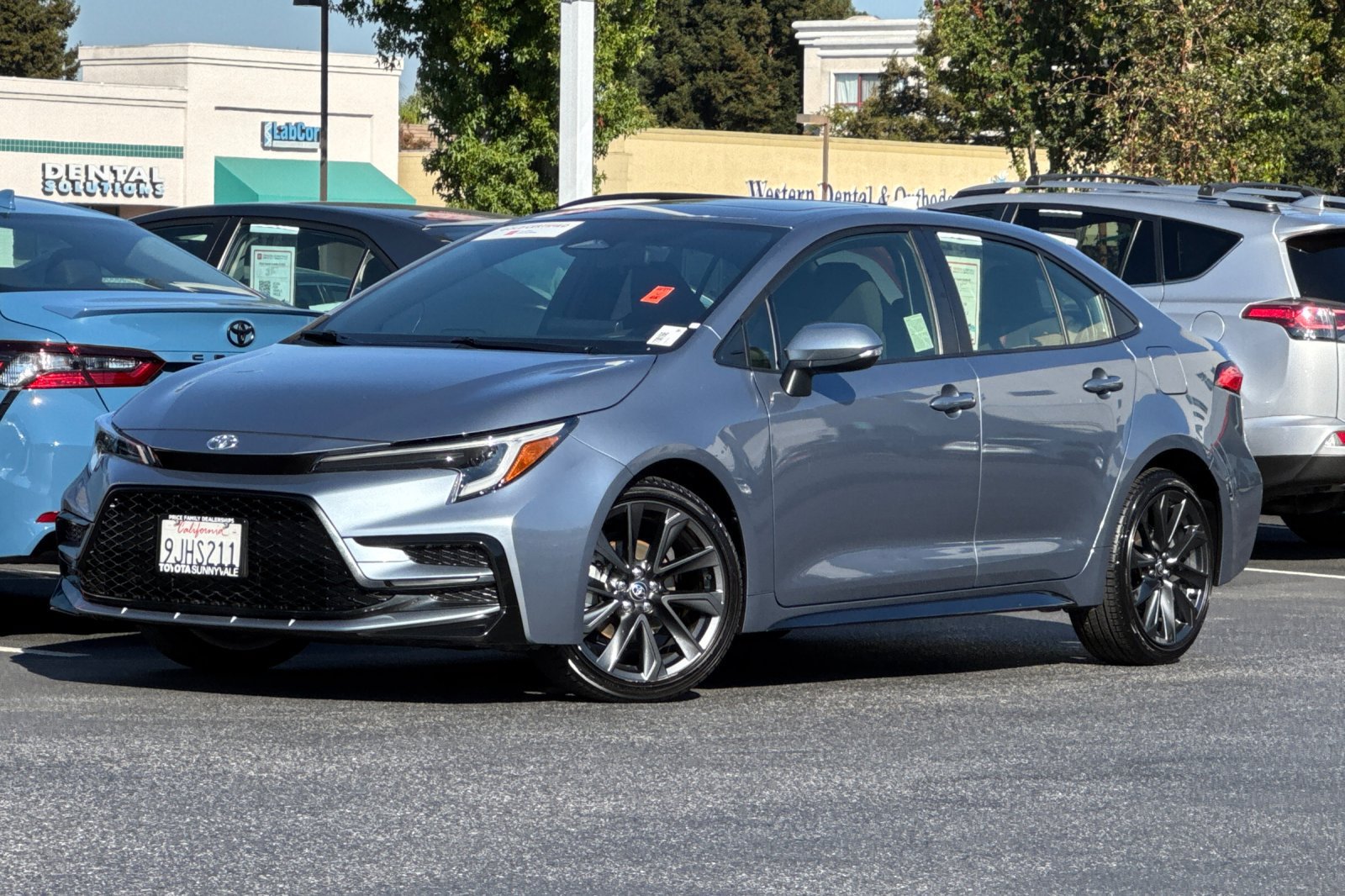 Certified 2024 Toyota Corolla SE w/ SE Premium Package FWD image 2