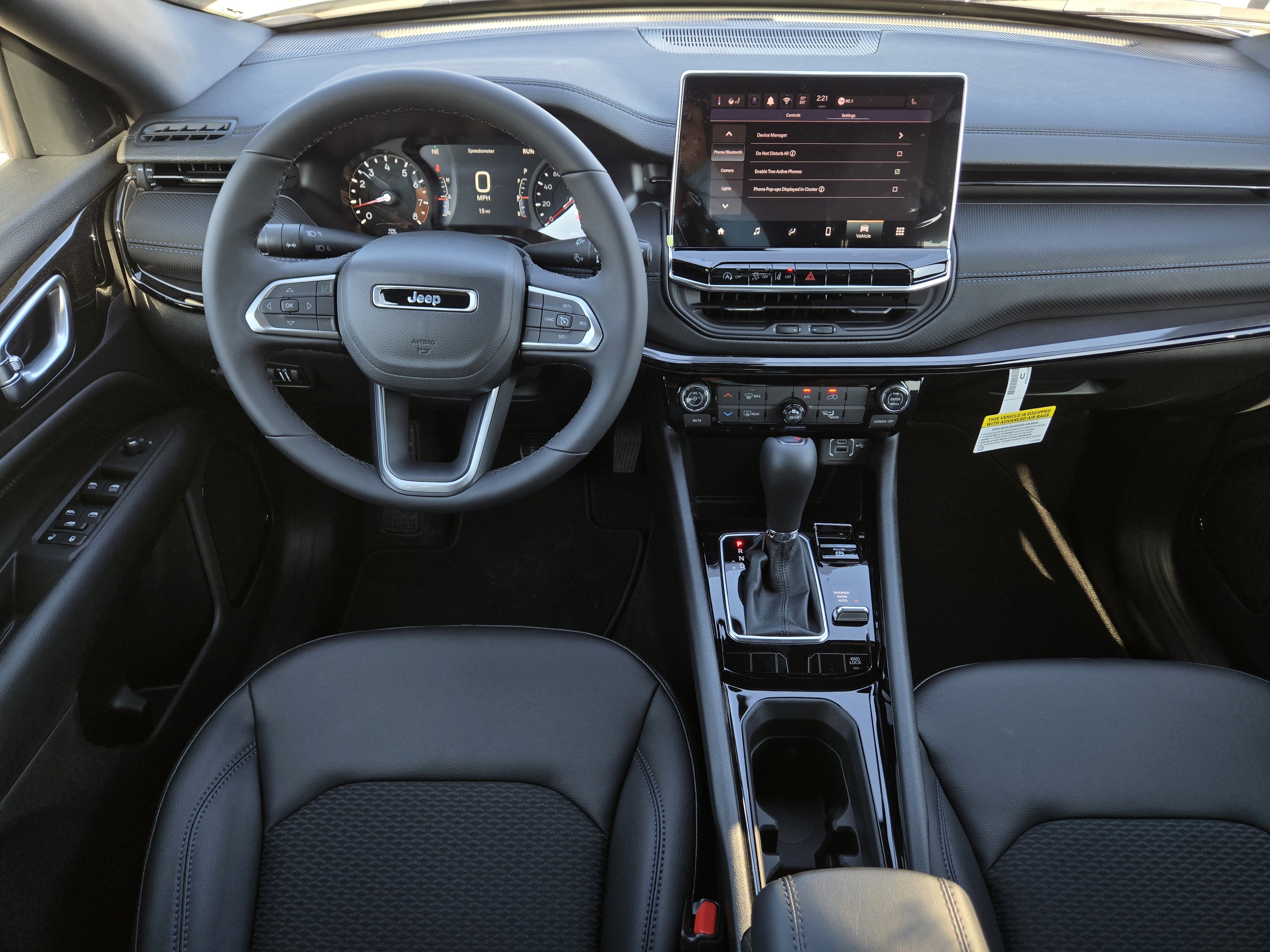 New 2026 Jeep Compass Latitude image 18