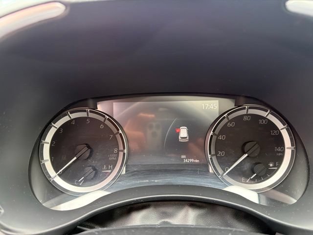 Used 2023 Toyota Highlander XLE FWD image 14
