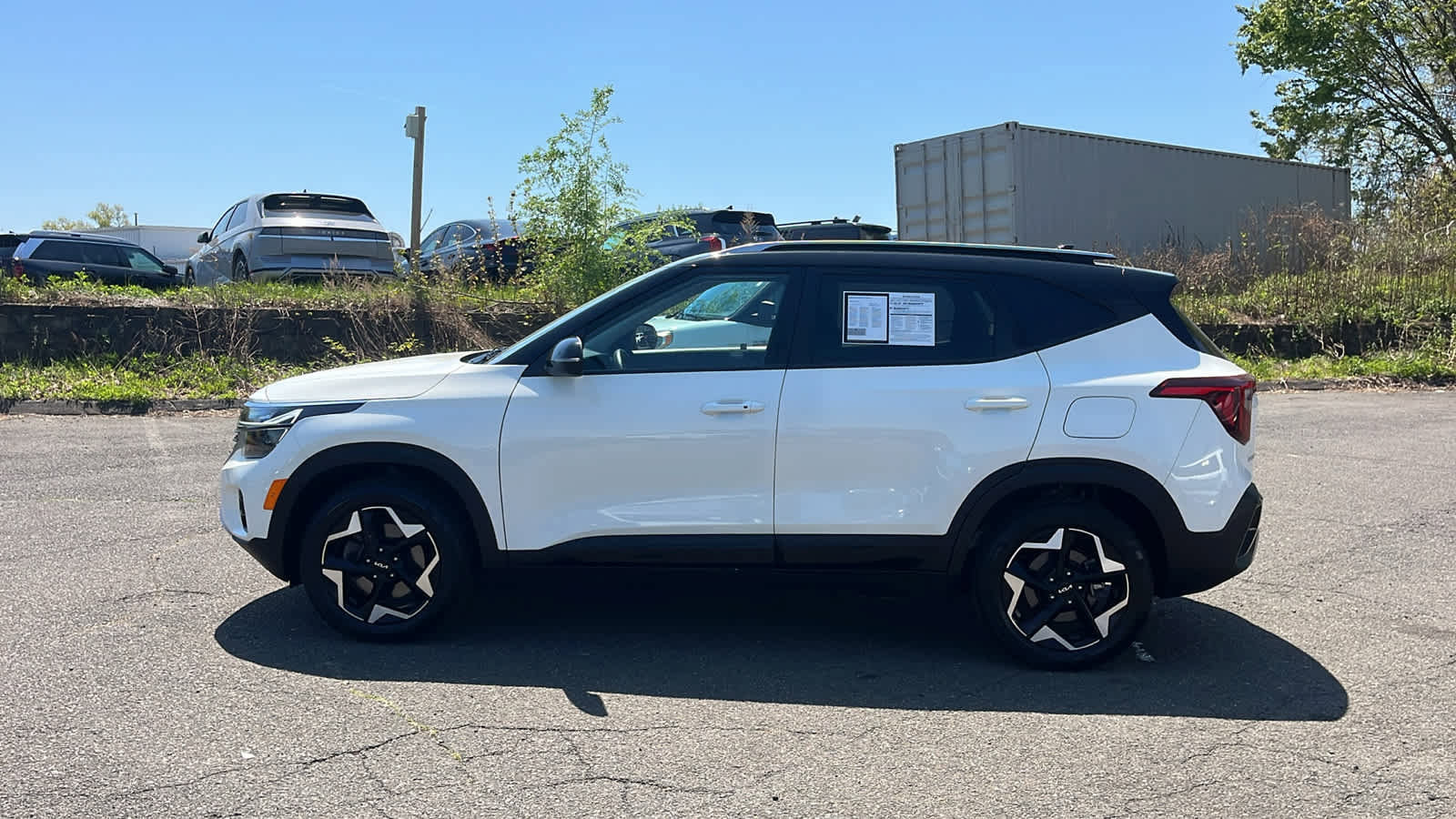 Used 2025 Kia Seltos S AWD/4WD image 7