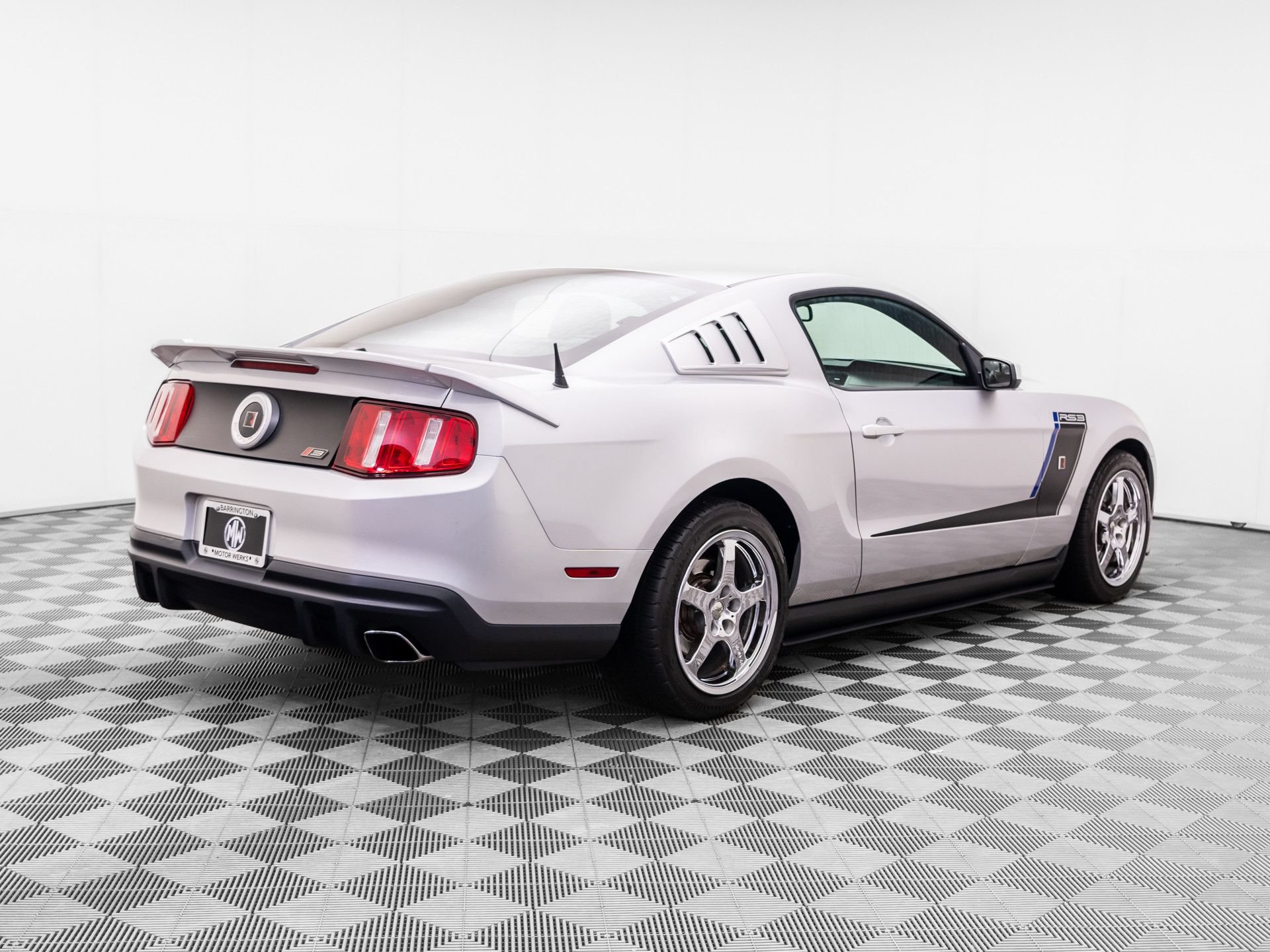 Used 2012 Ford Mustang GT Premium w/ Brembo Brake Pkg RWD image 5