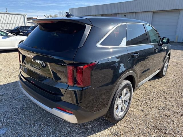 New 2026 Kia Sorento LX FWD image 8