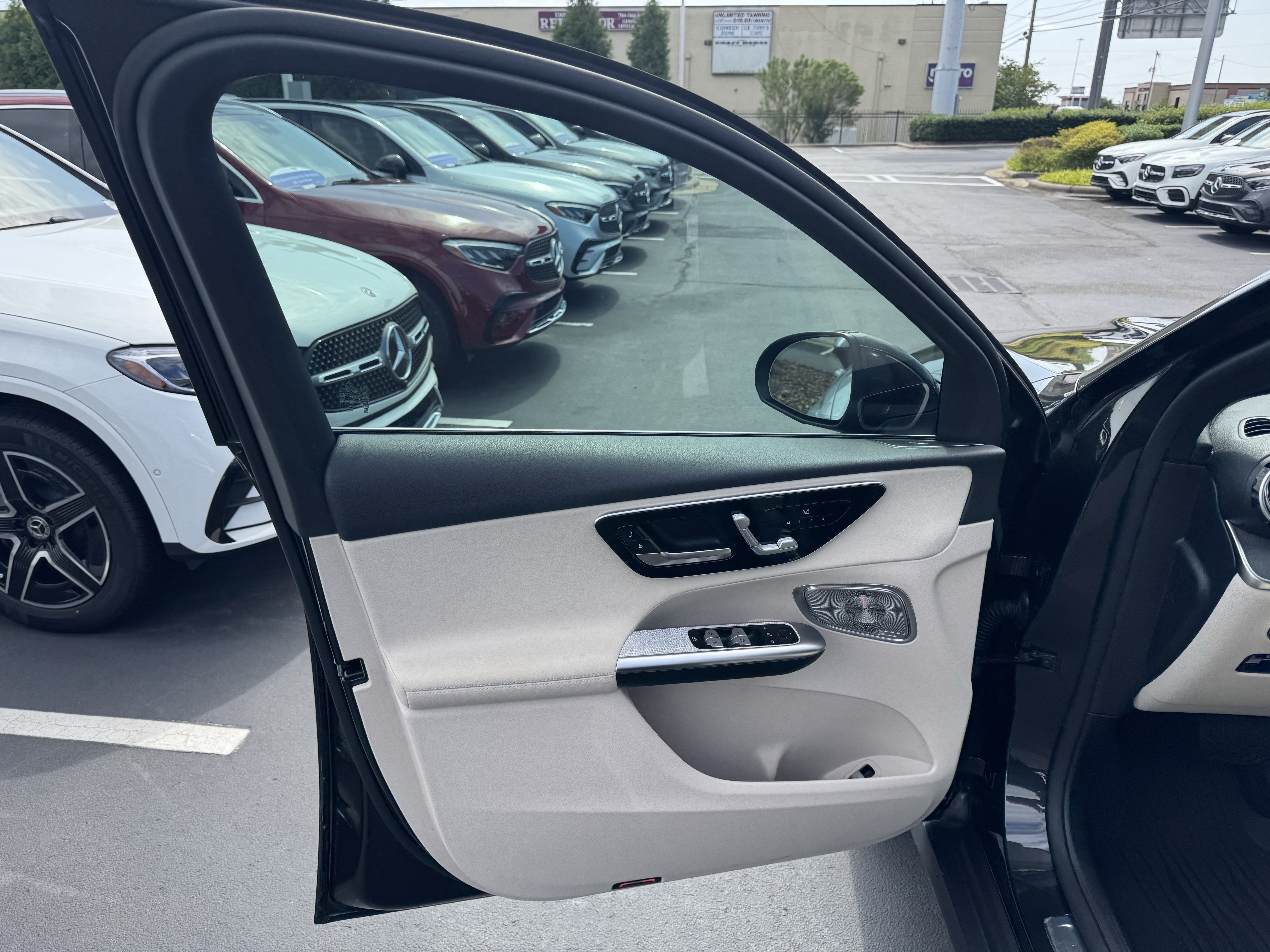 Certified 2026 Mercedes-Benz GLC 300 4MATIC image 14