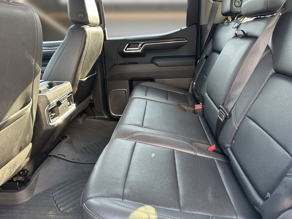 Used 2023 Chevrolet Silverado 1500 LTZ w/ LTZ Premium Package image 9