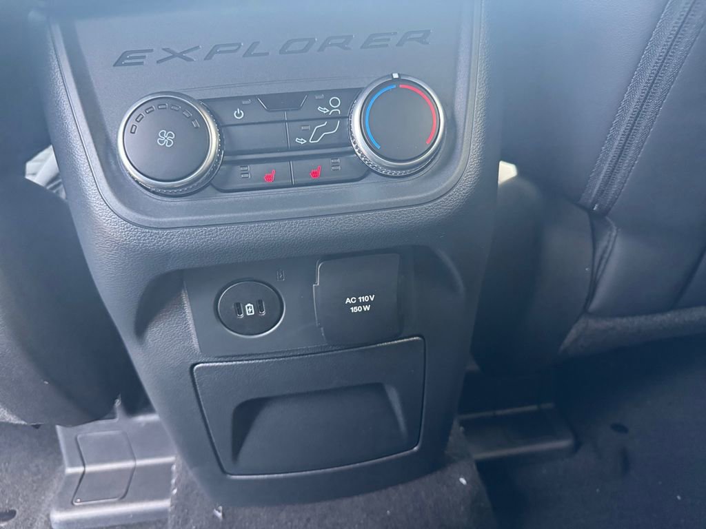 New 2026 Ford Explorer ST-Line w/ ST-Line Street Pack image 25