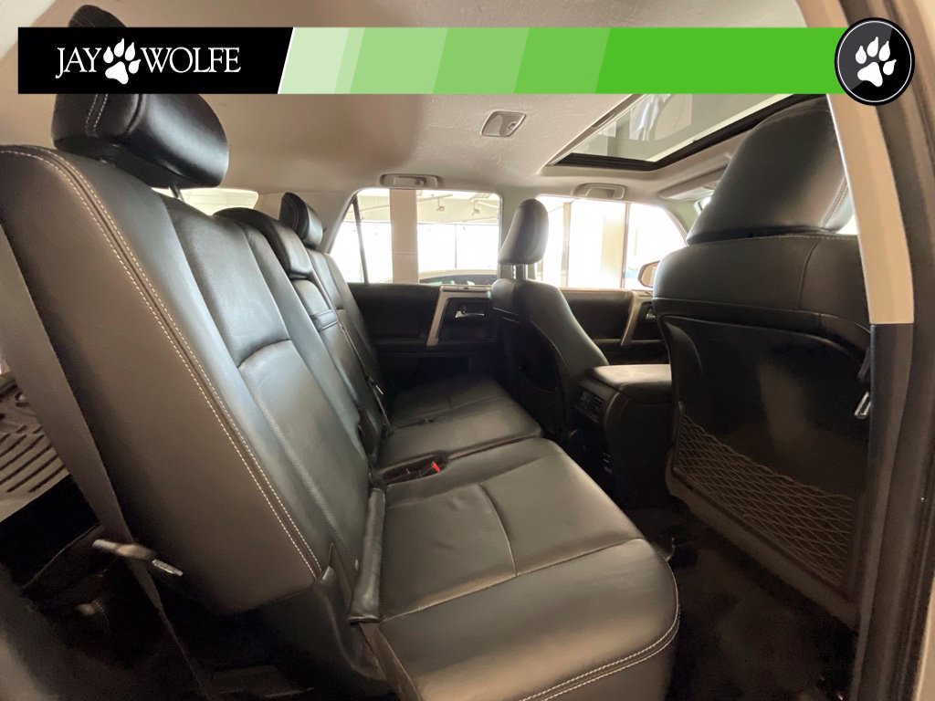 Used 2016 Toyota 4Runner Limited AWD/4WD image 20