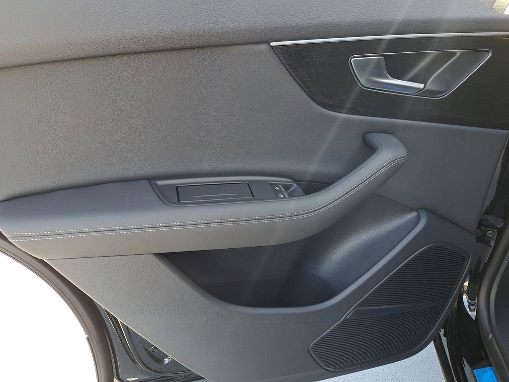 New 2026 Audi Q8 Premium Plus image 29