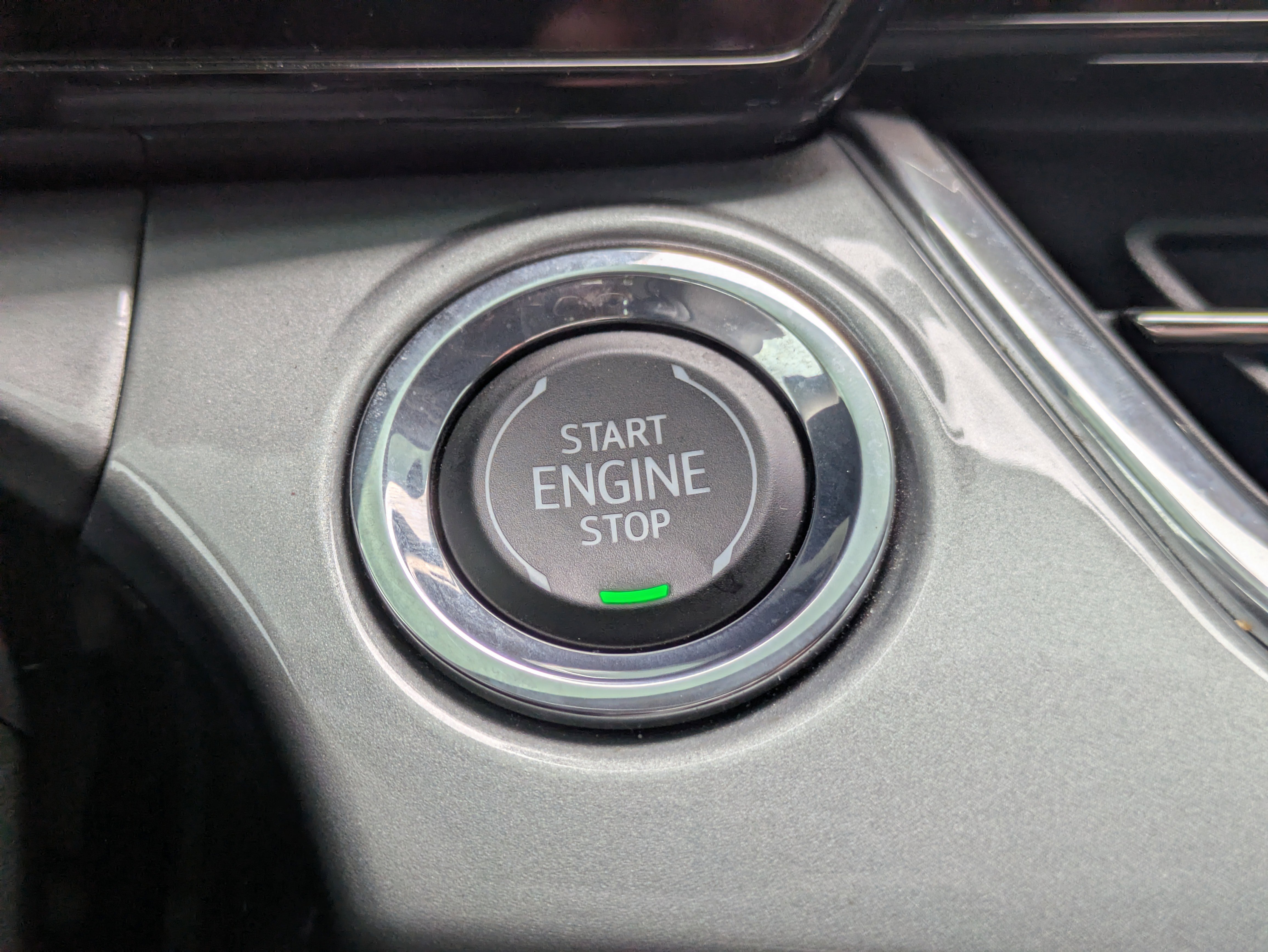 Used 2024 Chevrolet Trax LT w/ Driver Confidence Package image 21