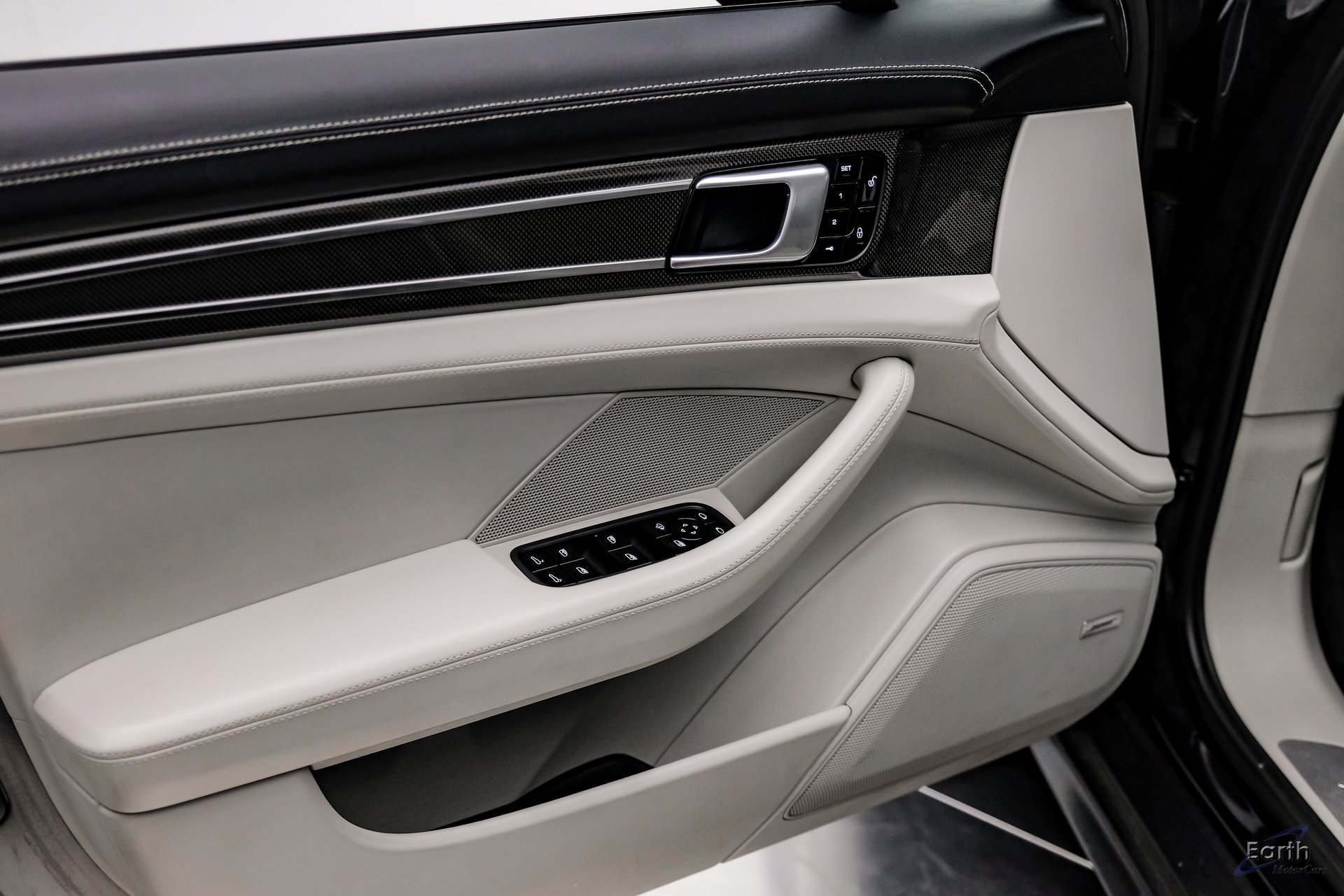 Used 2018 Porsche Panamera Turbo Sport Turismo image 77