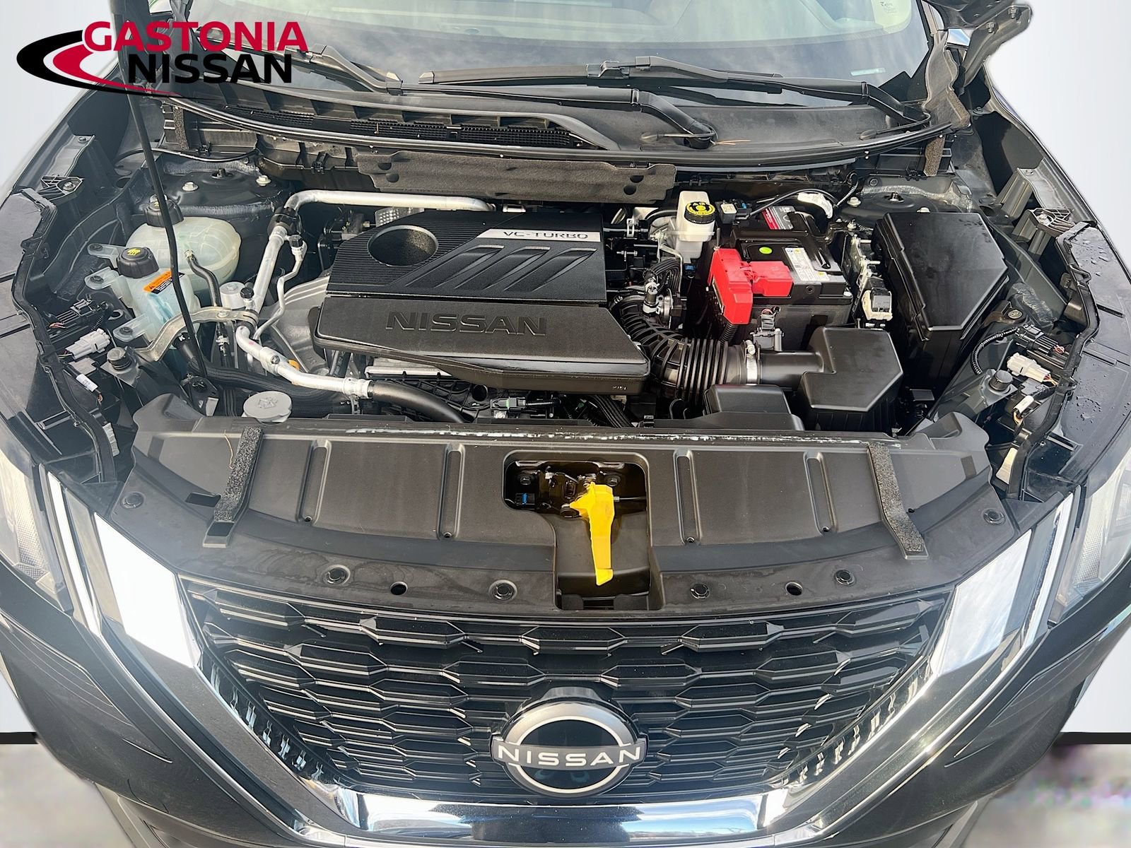 Used 2023 Nissan Rogue S image 34