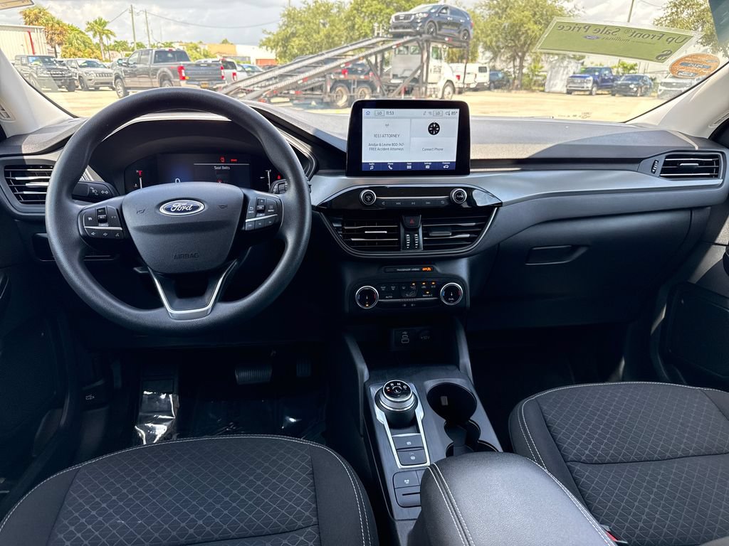 Certified 2025 Ford Escape Active FWD image 6