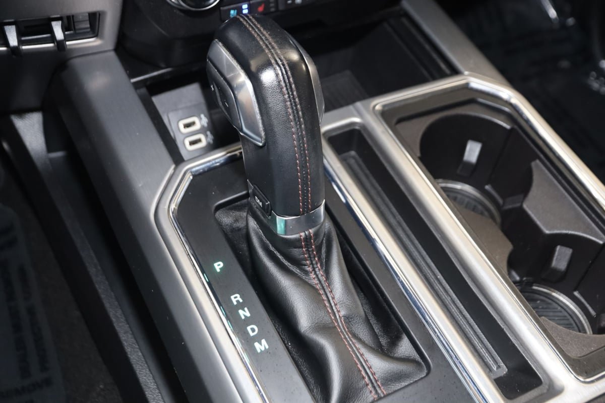 Used 2019 Ford F150 Platinum w/ FX4 Off-Road Package AWD/4WD image 7