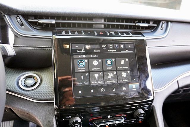 Certified 2023 Jeep Grand Cherokee L Laredo RWD image 26