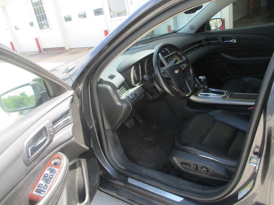 Used 2013 Chevrolet Malibu LTZ FWD image 22