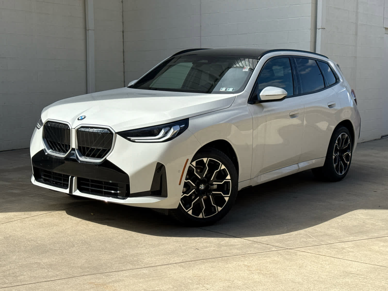 New 2026 BMW X3 xDrive30 w/ M Sport Package image 1