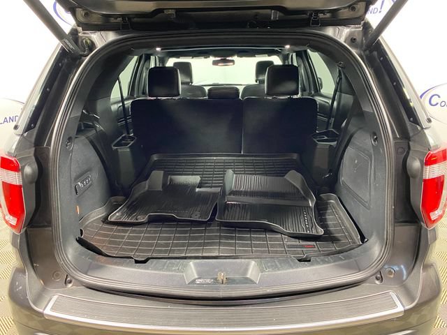 Used 2018 Ford Explorer Platinum AWD/4WD image 25