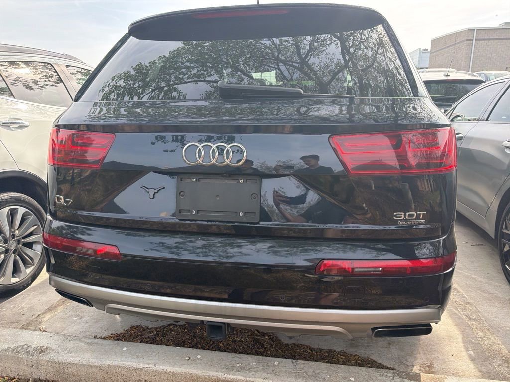 Used 2018 Audi Q7 3.0T Prestige w/ Prestige Package image 6
