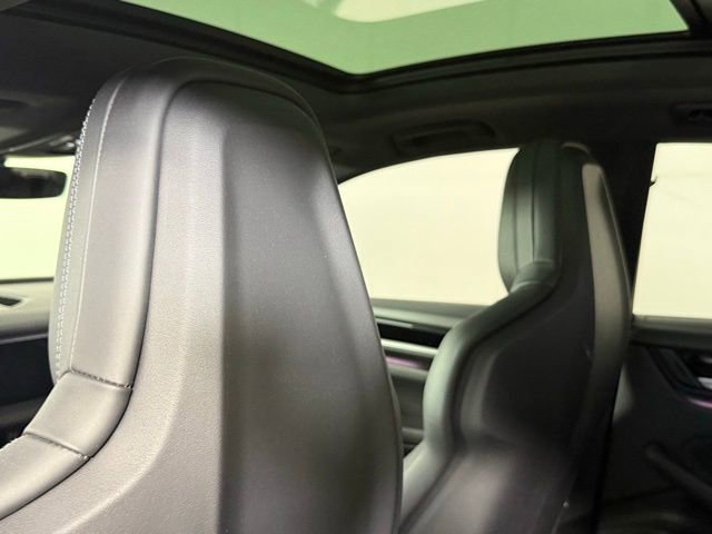 Used 2025 Porsche Macan 4S Electric image 20