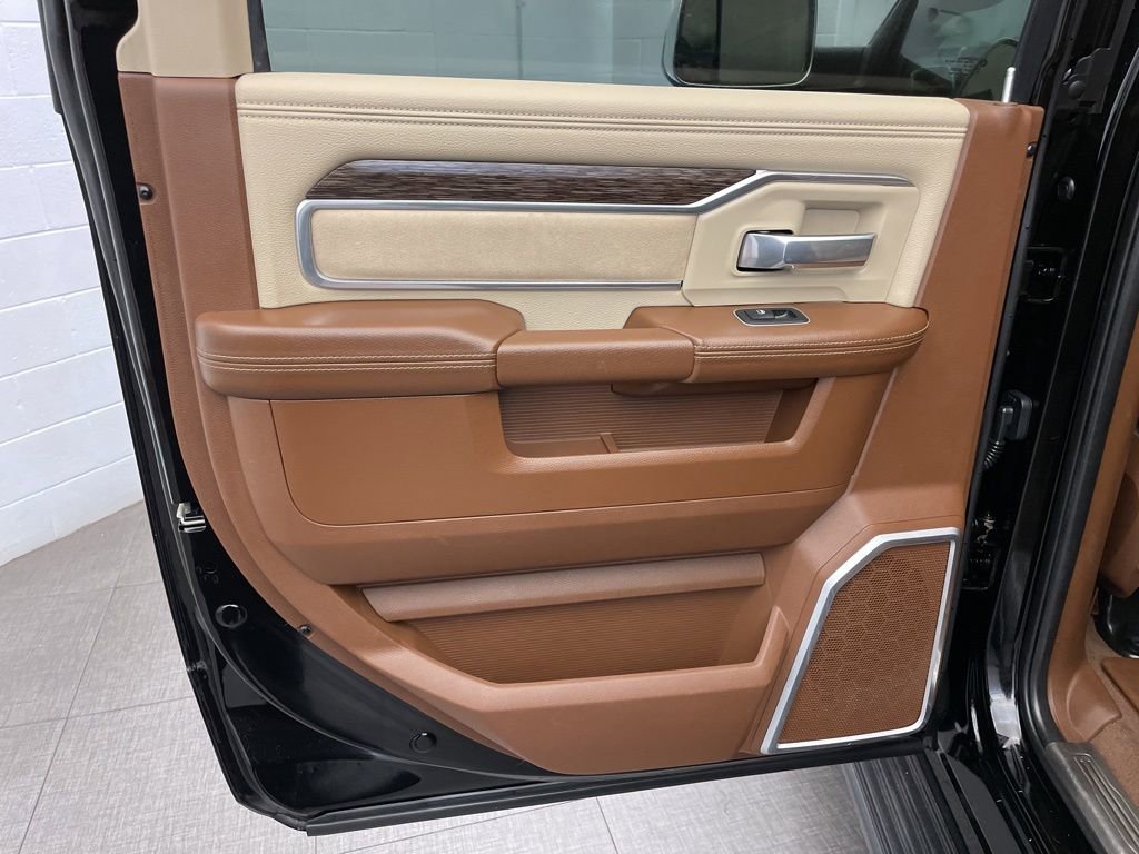 Used 2020 RAM 2500 Laramie AWD/4WD image 32