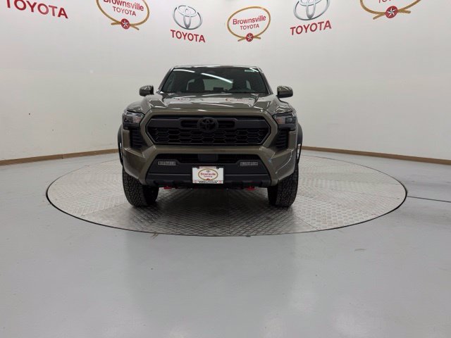 New 2026 Toyota Tacoma TRD Off-Road AWD/4WD image 4