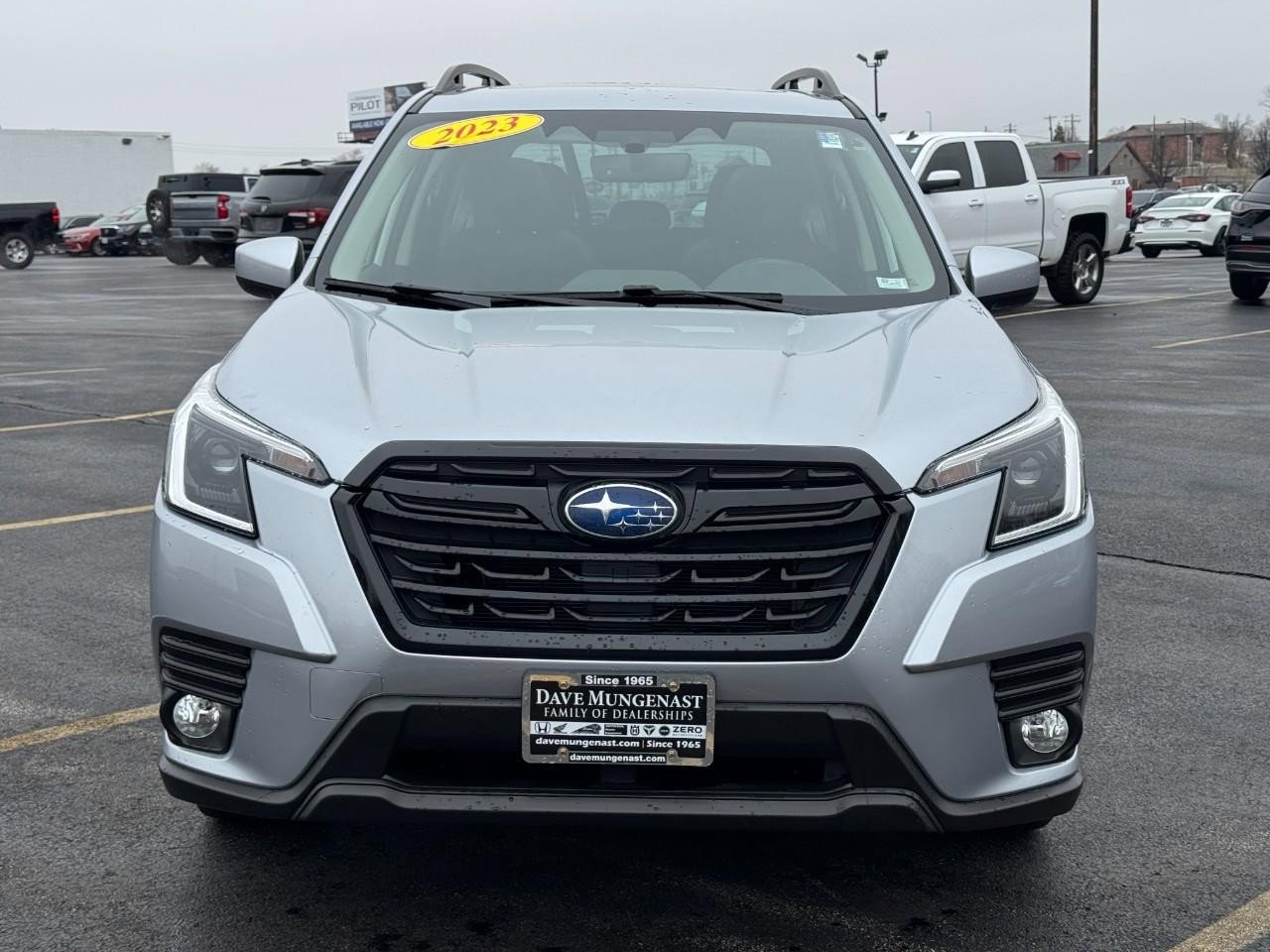 Used 2023 Subaru Forester Premium image 11