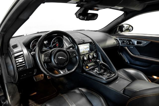 Used 2016 Jaguar F-TYPE R AWD/4WD image 4