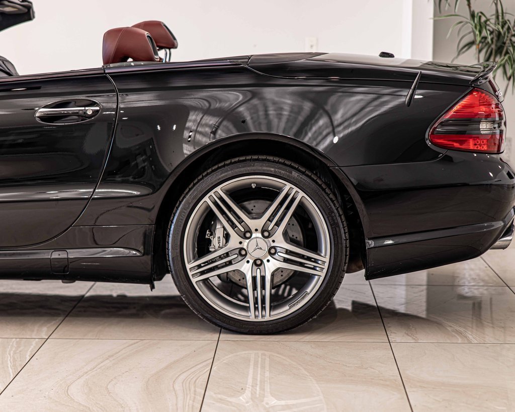 Used 2011 Mercedes-Benz SL 63 AMG SL 63 AMG w/ Premium I Pkg image 8