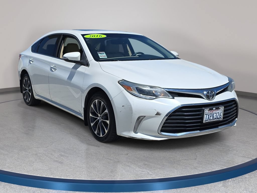 Used 2016 Toyota Avalon Limited FWD image 4