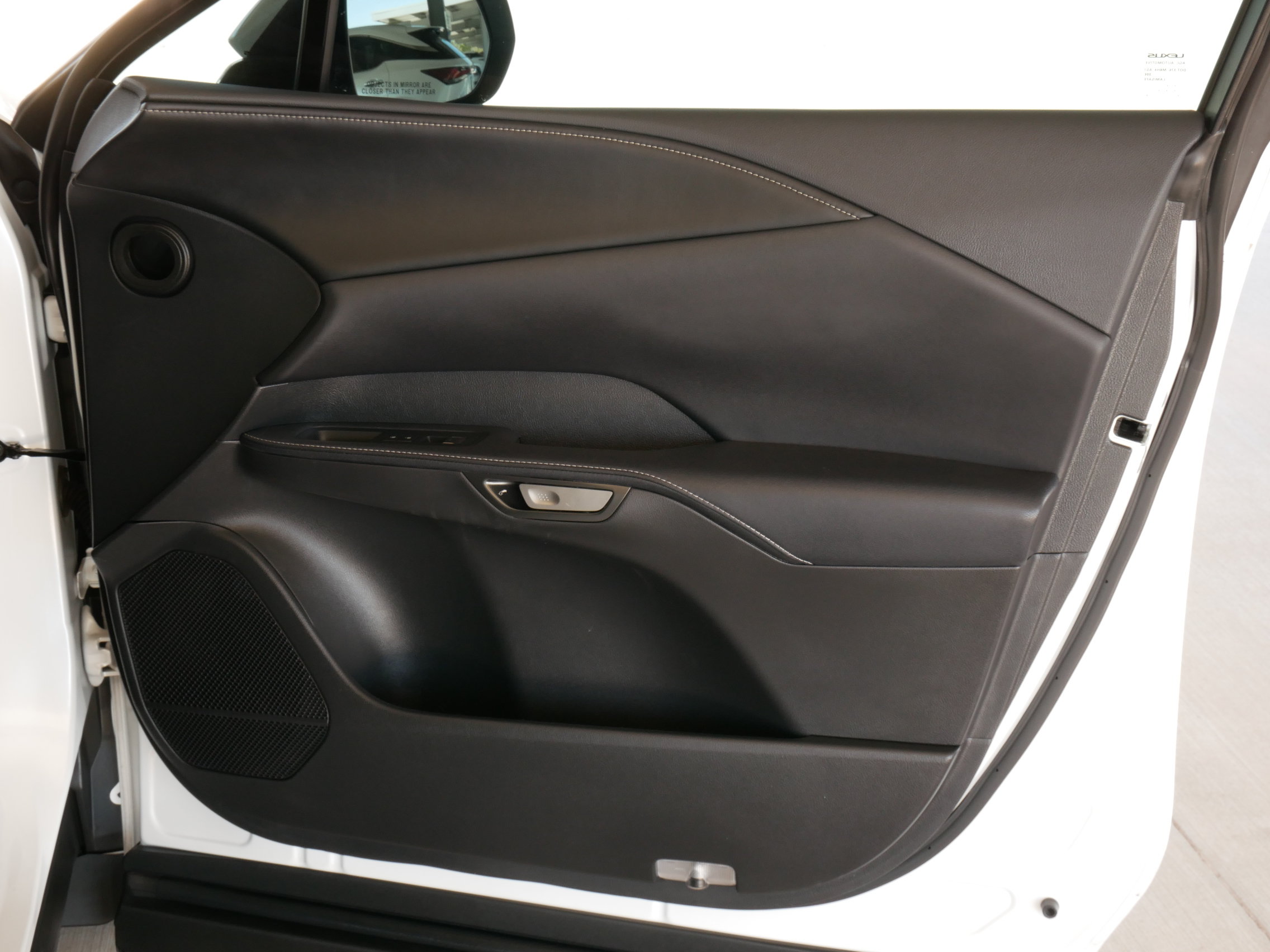 Used 2023 Lexus RX 350 FWD w/ Cold Area Package image 12