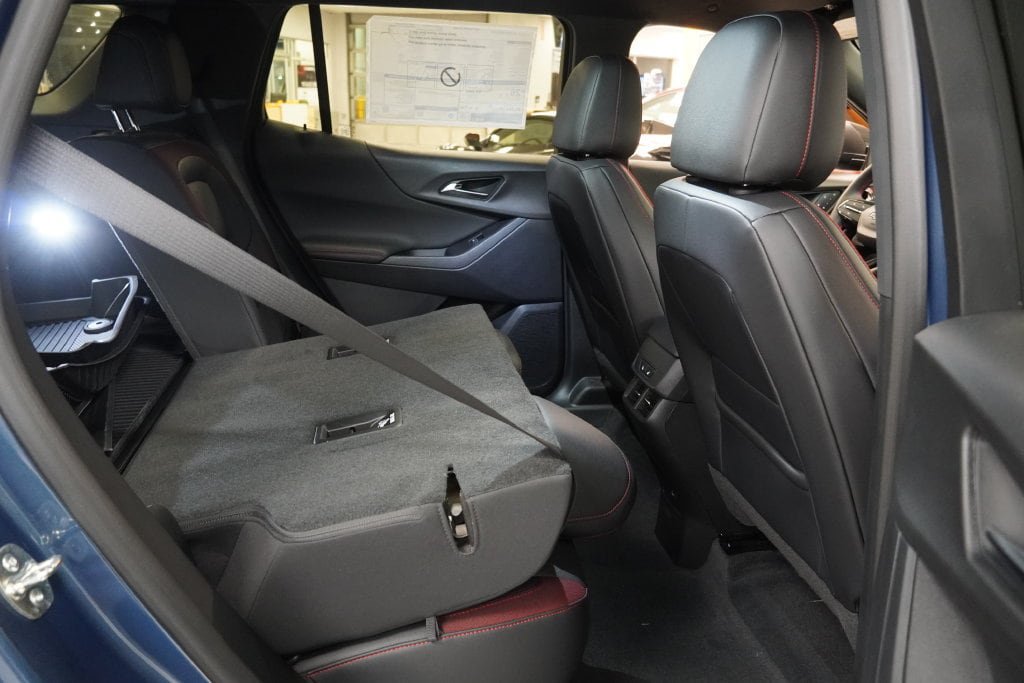 New 2027 Chevrolet Equinox RS w/ Convenience Package III AWD/4WD image 39