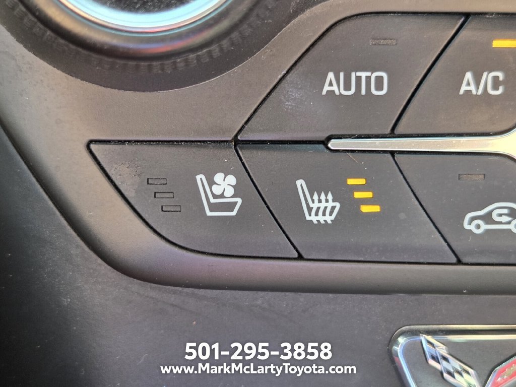 Used 2014 Chevrolet Corvette Stingray Convertible w/ 3LT Preferred Equipment Group RWD image 29