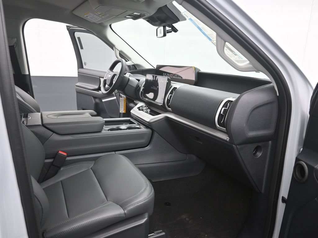 New 2026 Ford Expedition Active RWD image 26