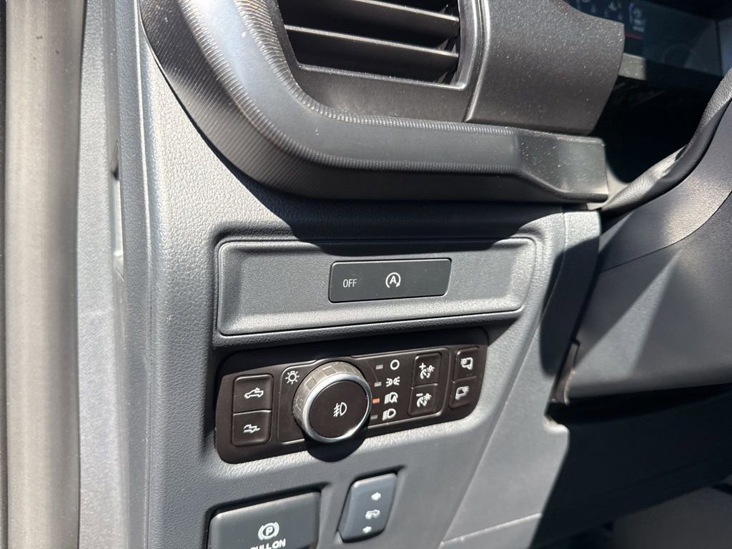 Used 2025 Ford F150 Raptor image 14