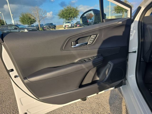 New 2026 Toyota Prius Plug-In Hybrid image 27