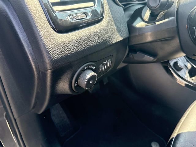 Used 2020 Jeep Compass Limited w/ Safety & Security Group image 21