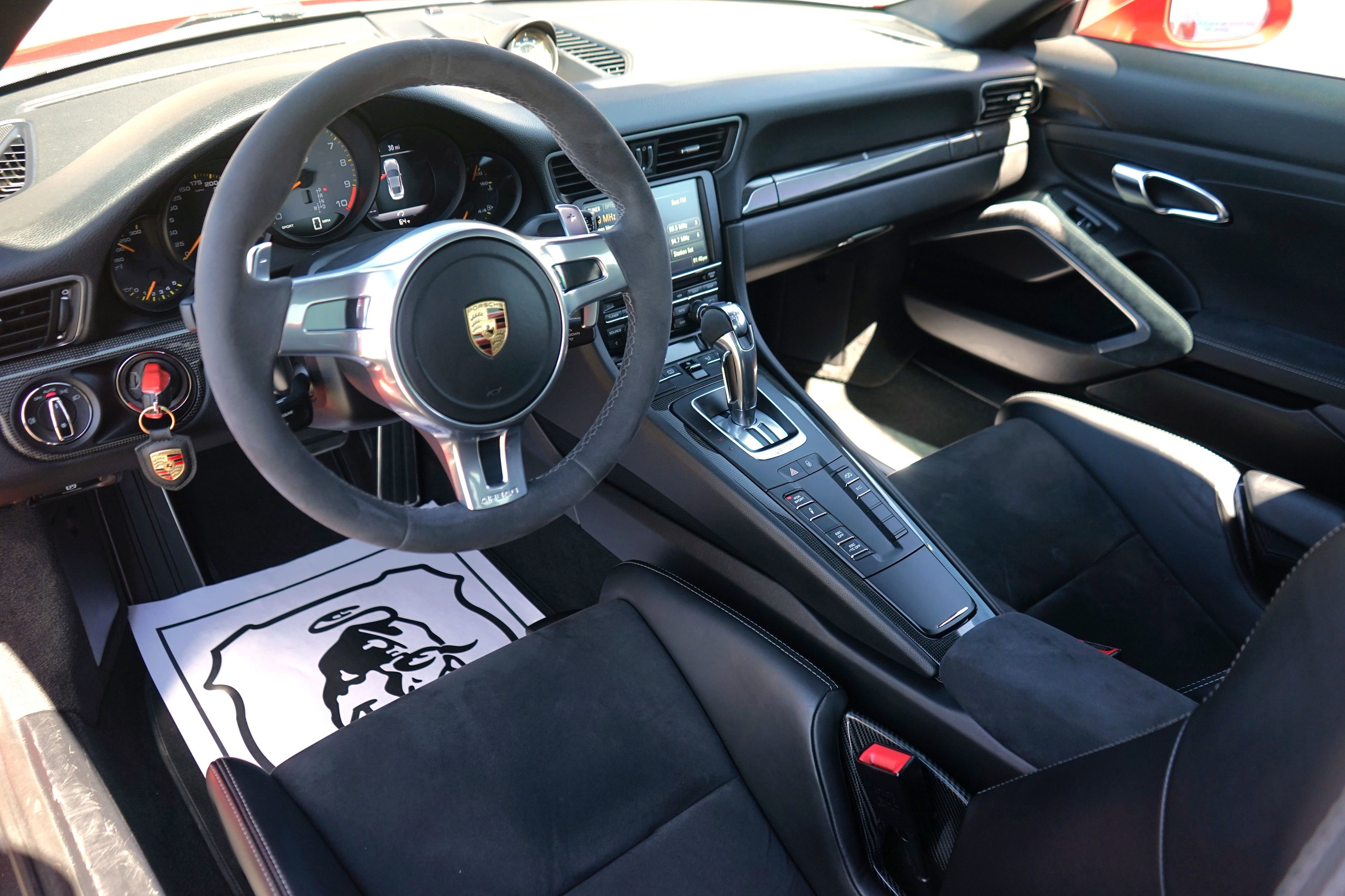 Used 2016 Porsche 911 GT3 RWD image 16
