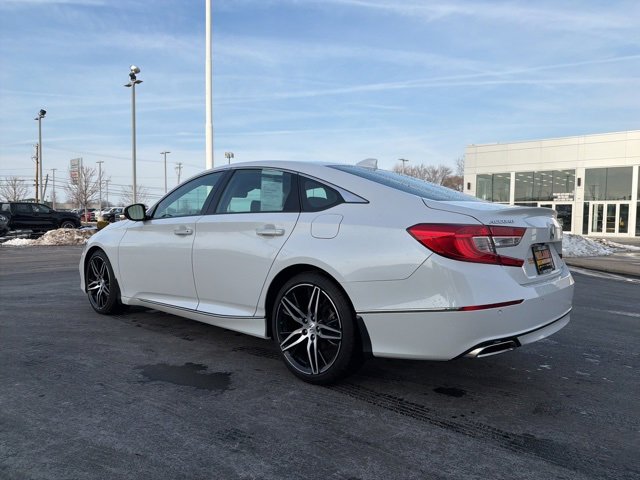Used 2022 Honda Accord Touring image 5